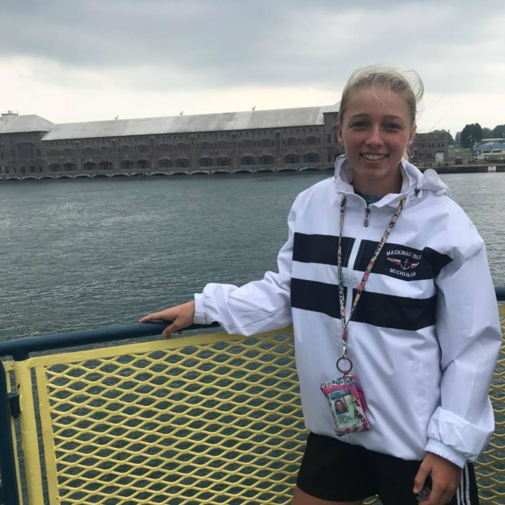 Meet your Posher, Kiki